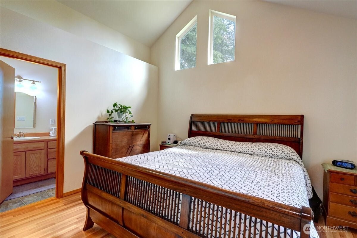 9535 Olalla Valley Road SE