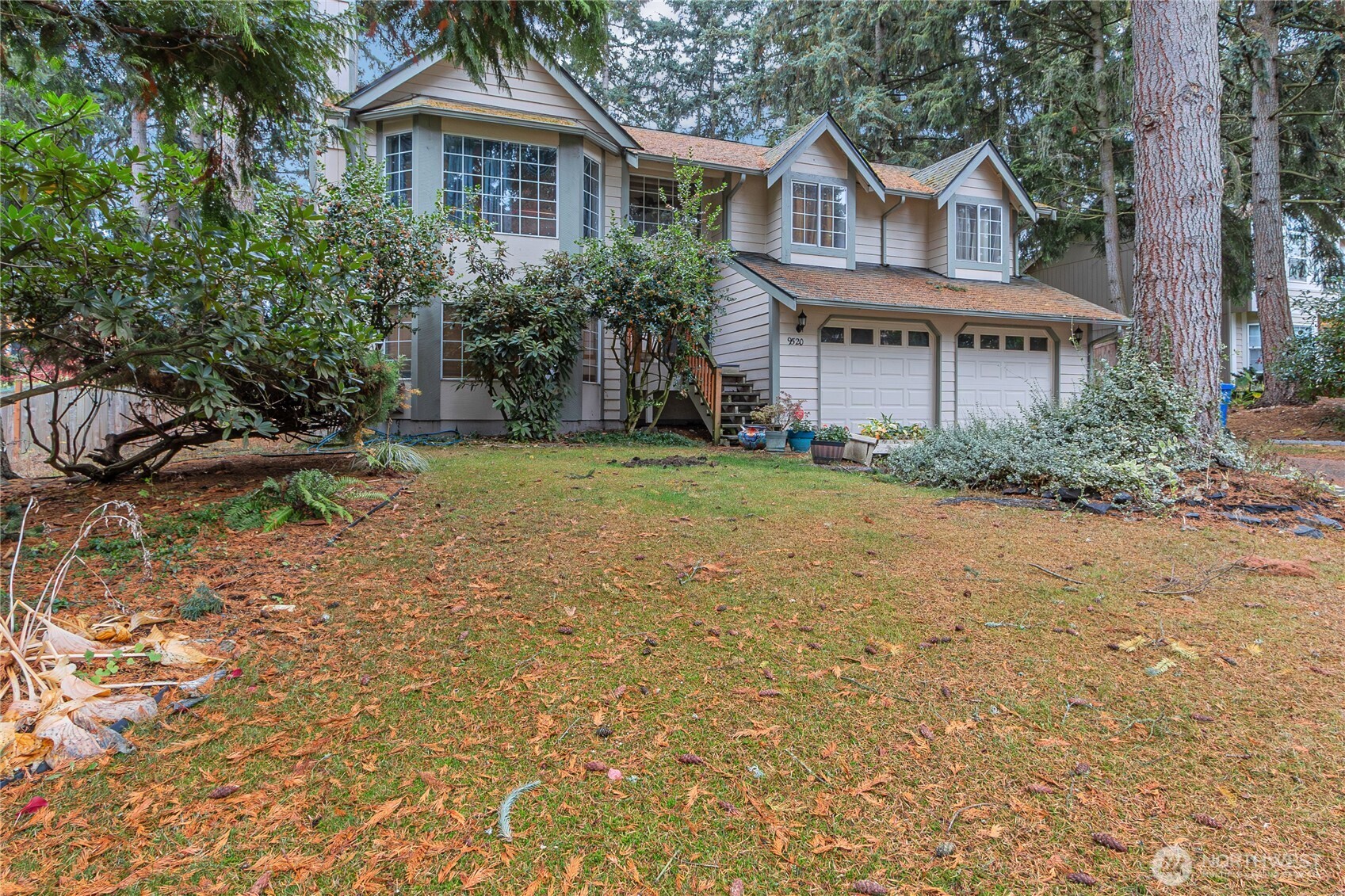 9520 175th Street Ct E