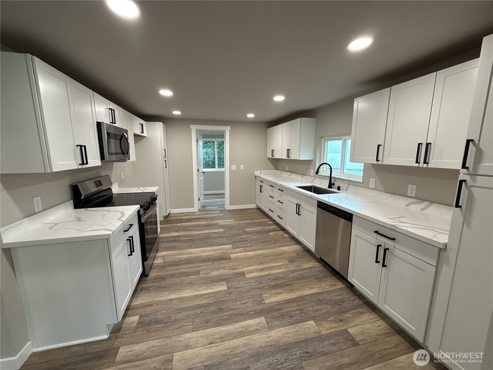 4123 McCall Boulevard W