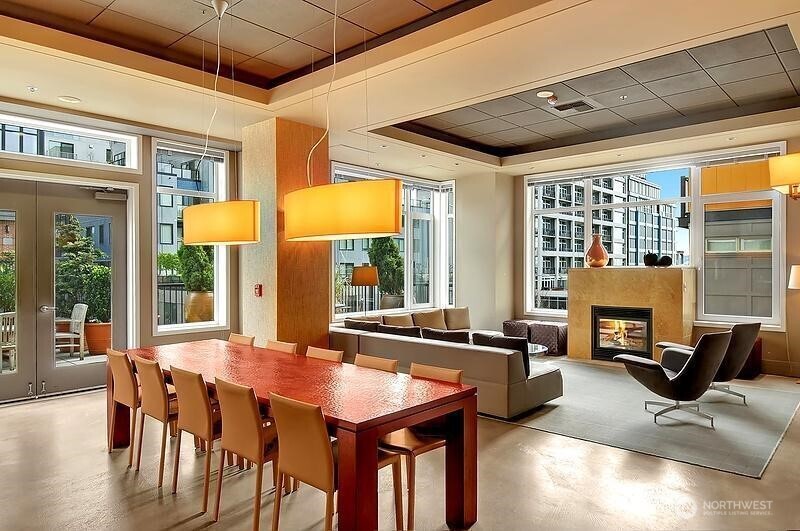 2801 1st Avenue Unit: 807