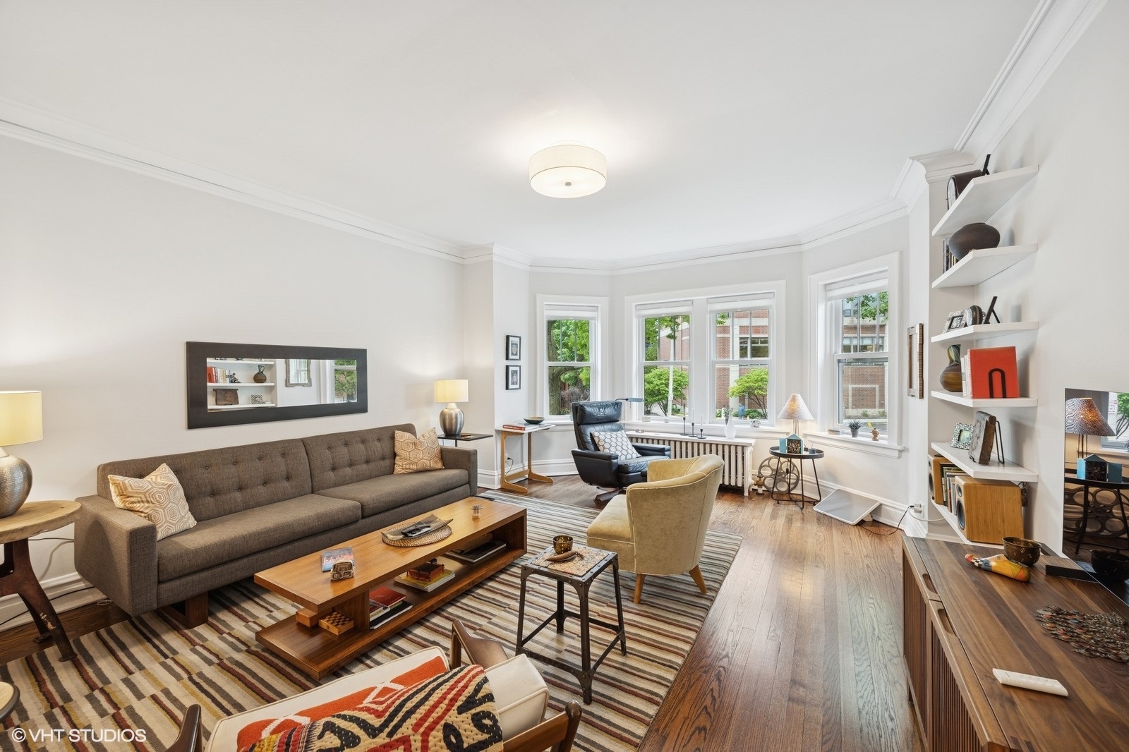 1112 Ontario Street Unit: 1E