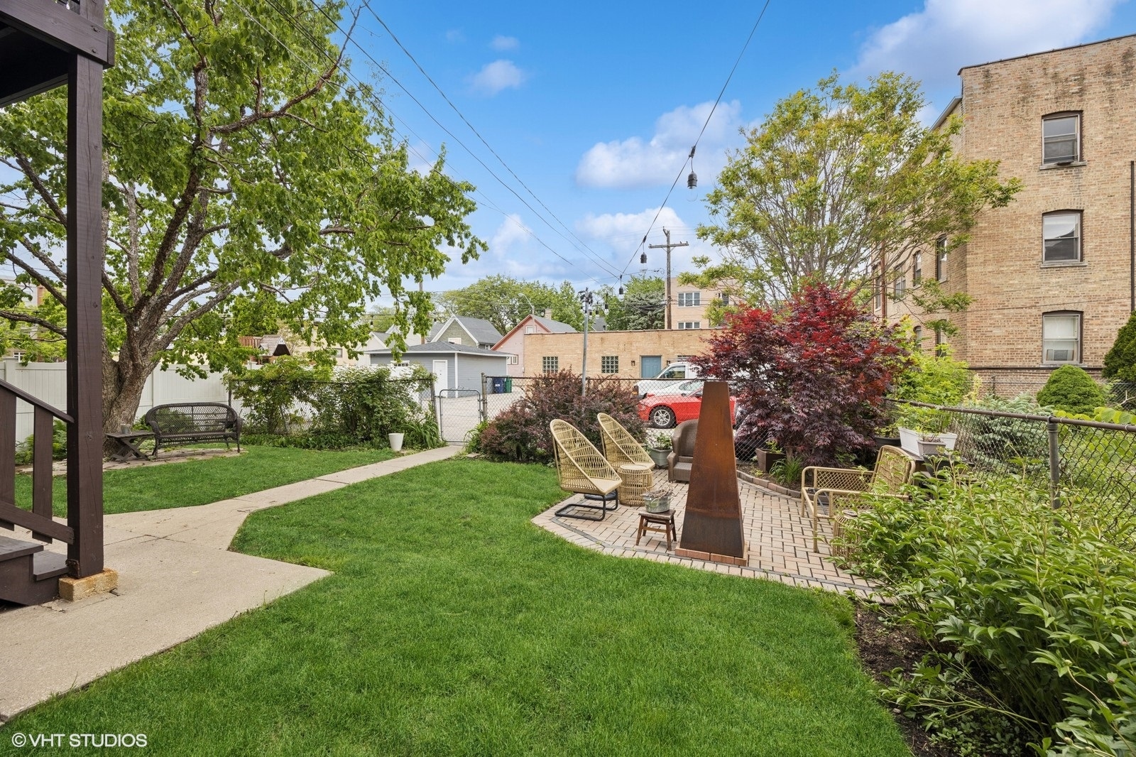1112 Ontario Street Unit: 1E