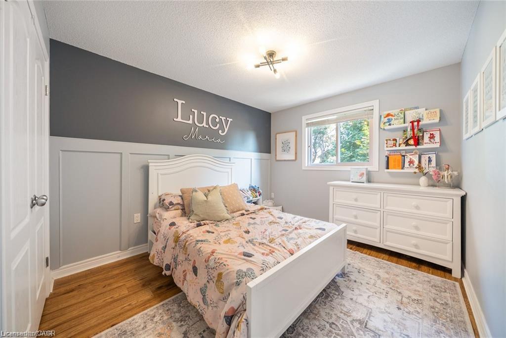 4-10 Liddycoat Lane Unit: 4