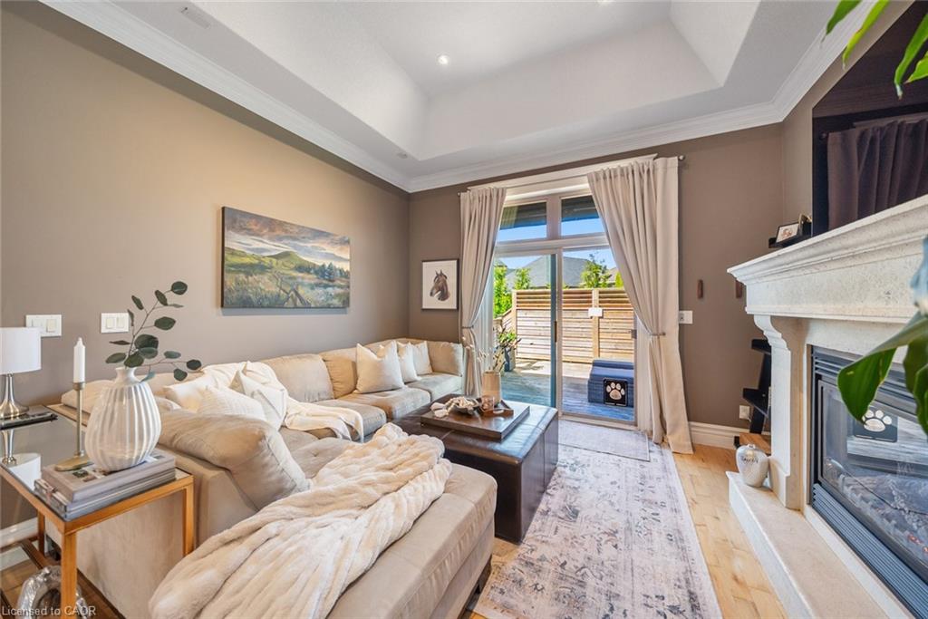 27-80 New Lakeshore Road Unit: 27