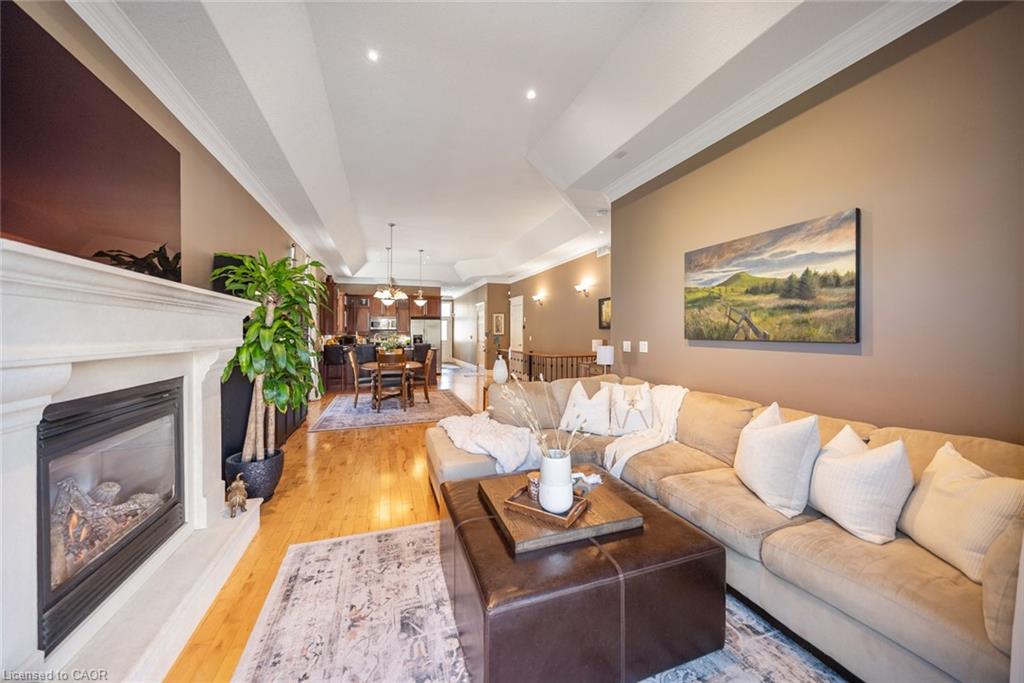 27-80 New Lakeshore Road Unit: 27
