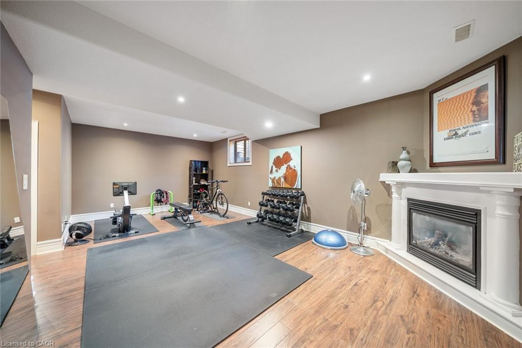 27-80 New Lakeshore Road Unit: 27