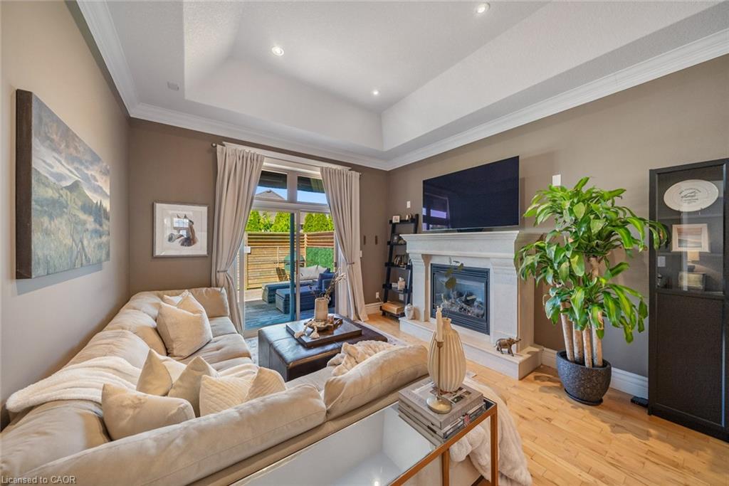 27-80 New Lakeshore Road Unit: 27