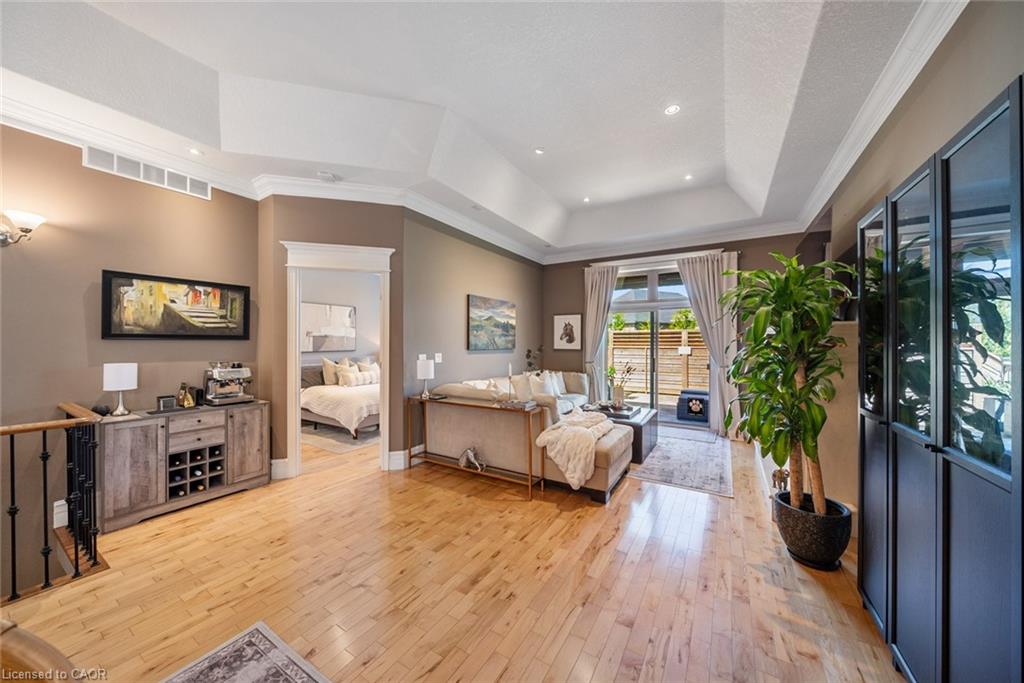 27-80 New Lakeshore Road Unit: 27