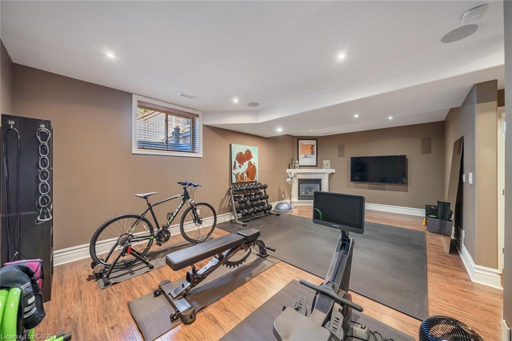 27-80 New Lakeshore Road Unit: 27