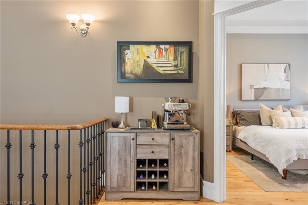 27-80 New Lakeshore Road Unit: 27