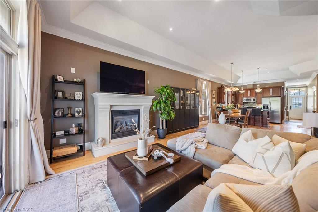 27-80 New Lakeshore Road Unit: 27
