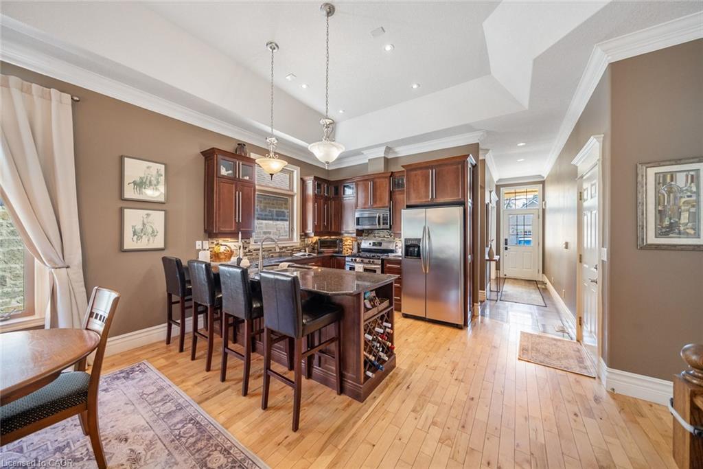 27-80 New Lakeshore Road Unit: 27