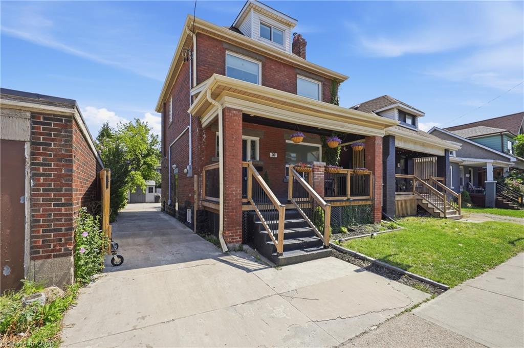 30 Lottridge Street