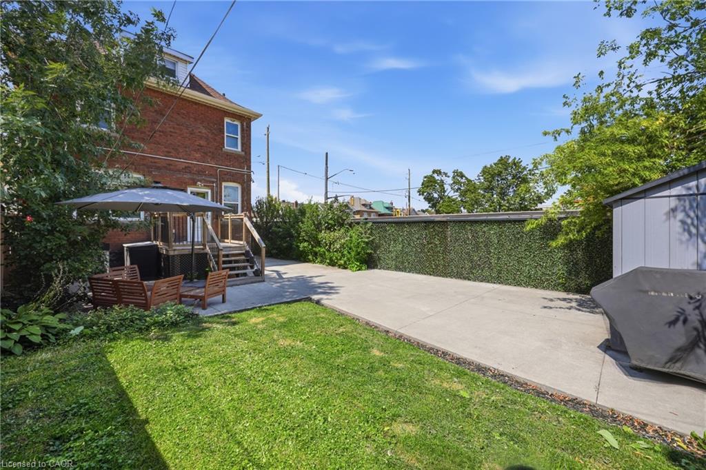30 Lottridge Street