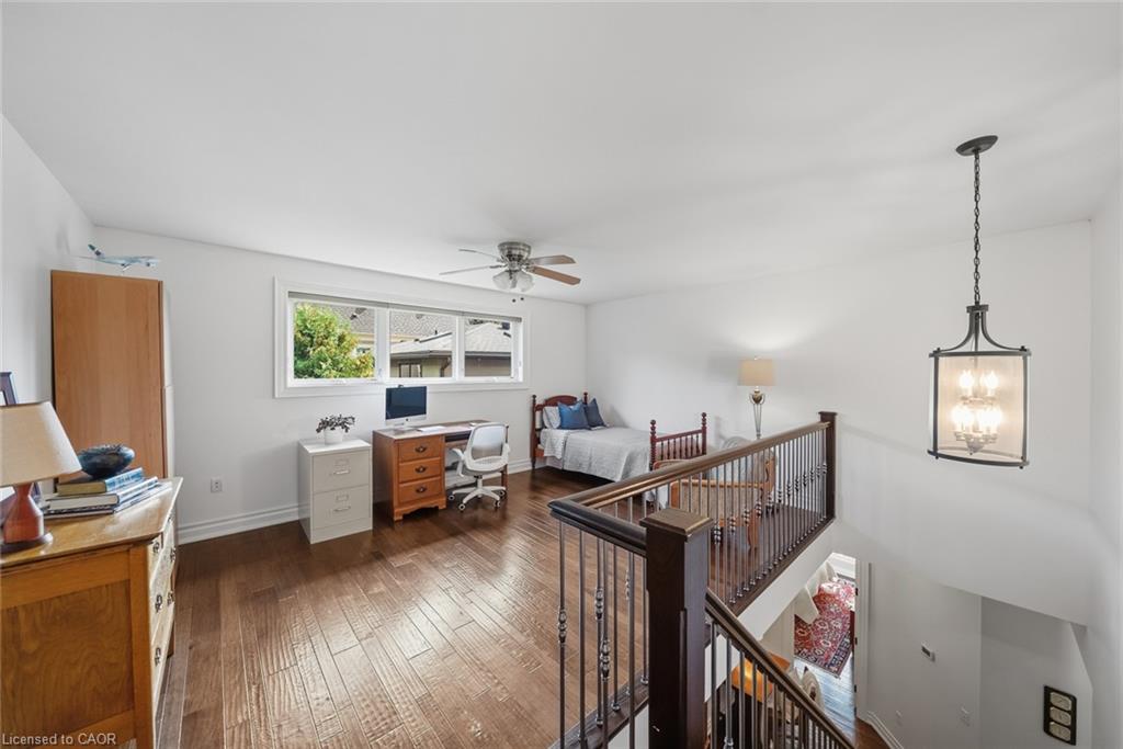 789 Sunset Road