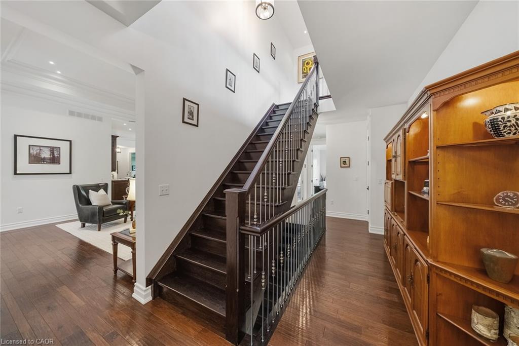 789 Sunset Road