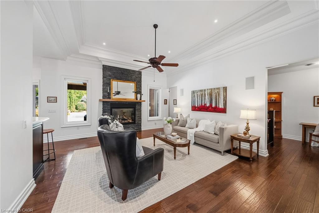 789 Sunset Road
