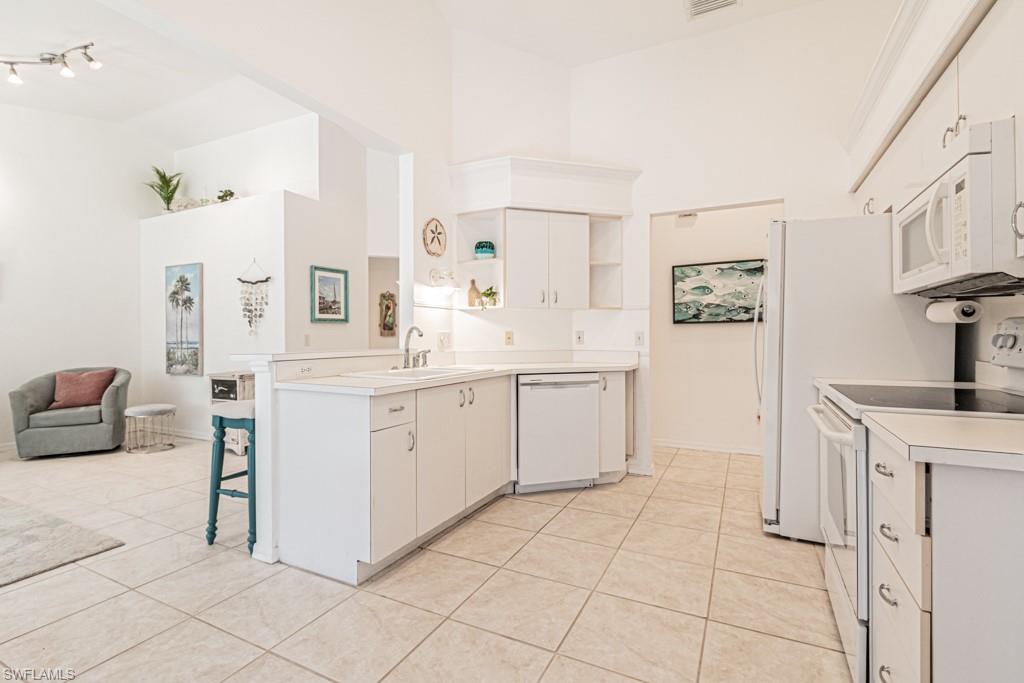 9247 Coral Isle WAY