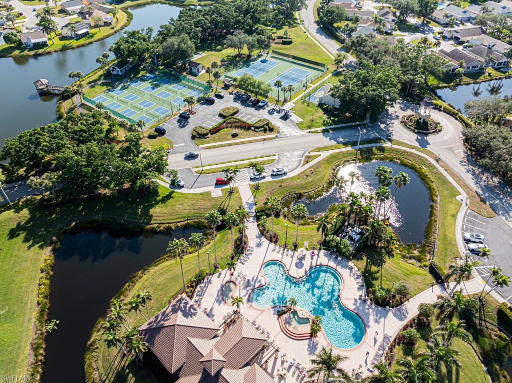 9247 Coral Isle WAY