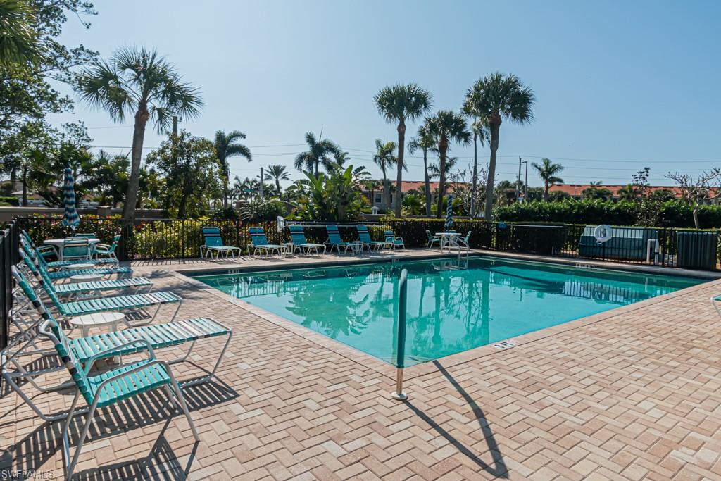 9247 Coral Isle WAY