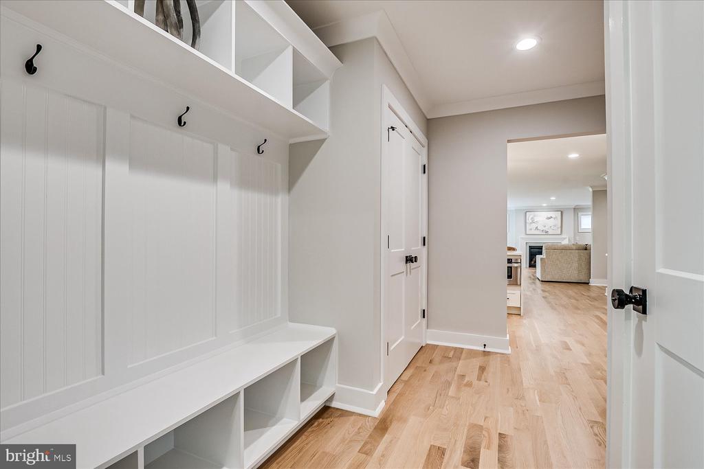 569 RIVERSIDE DRIVE