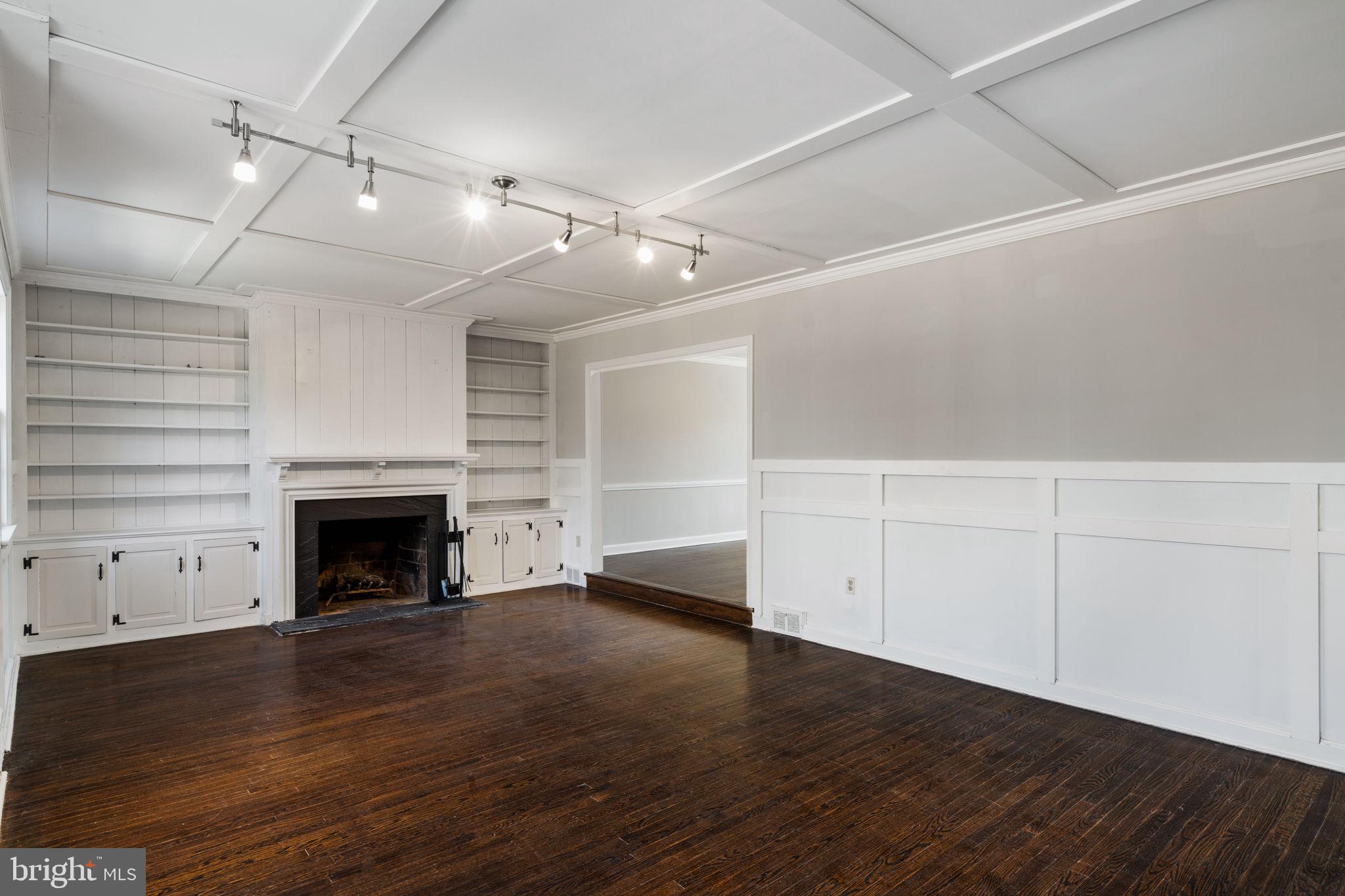 310 PINE TREE ROAD