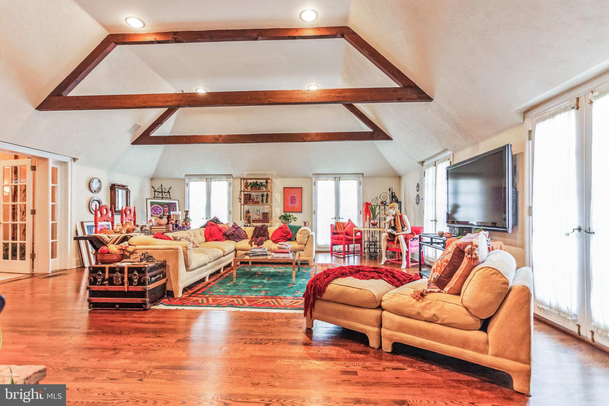 3051 Jolly Rd