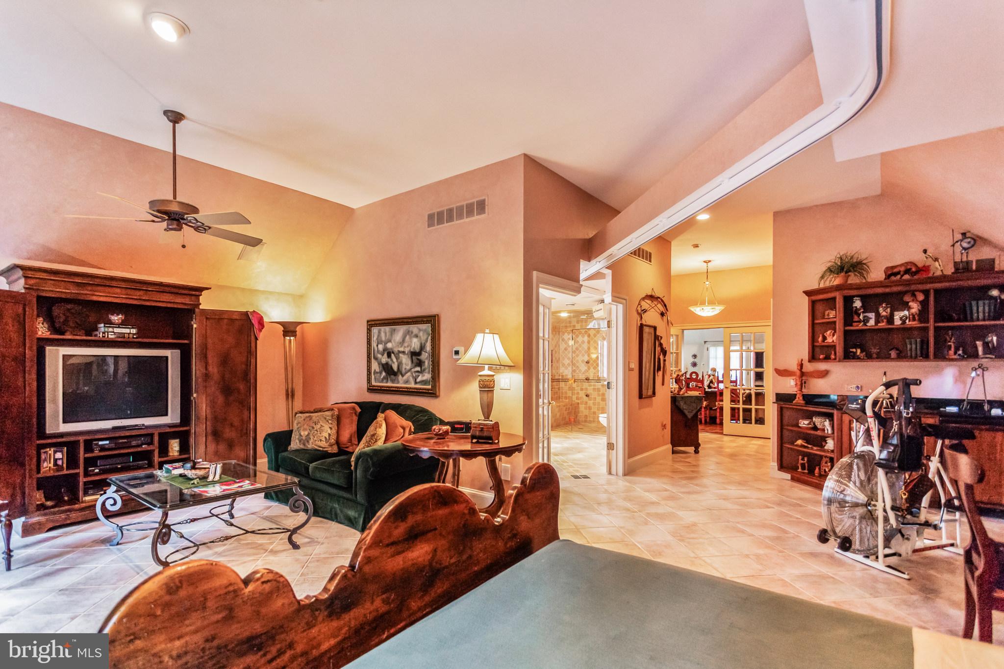 3051 Jolly Rd