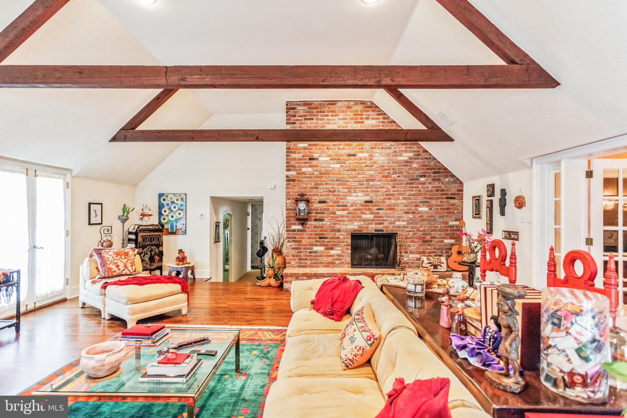 3051 Jolly Rd