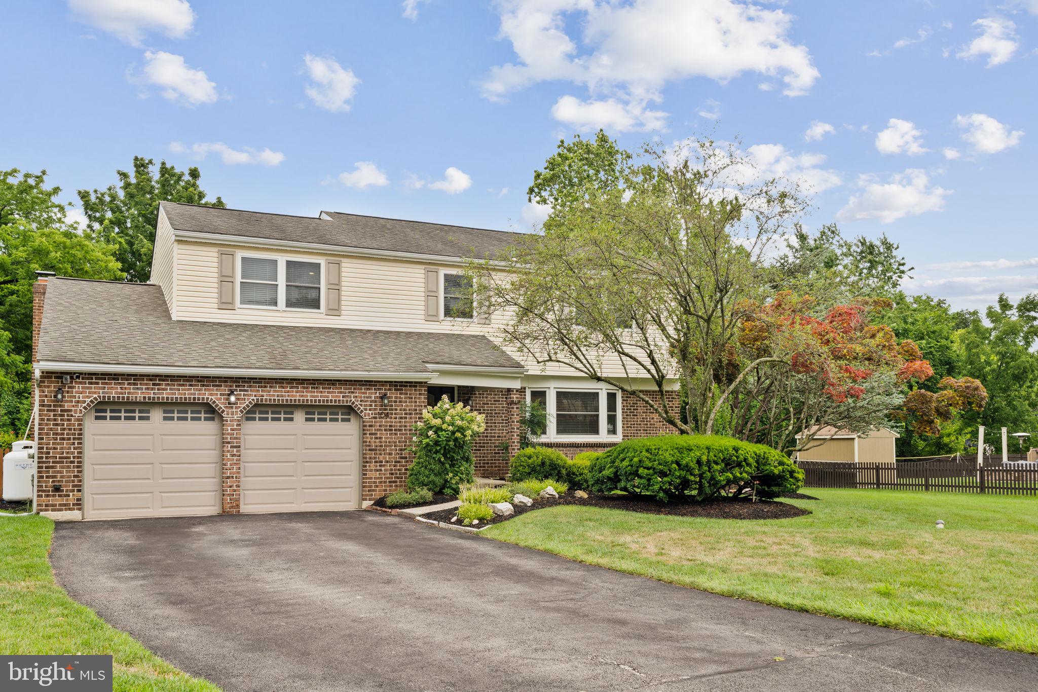 104 Eagle Dr