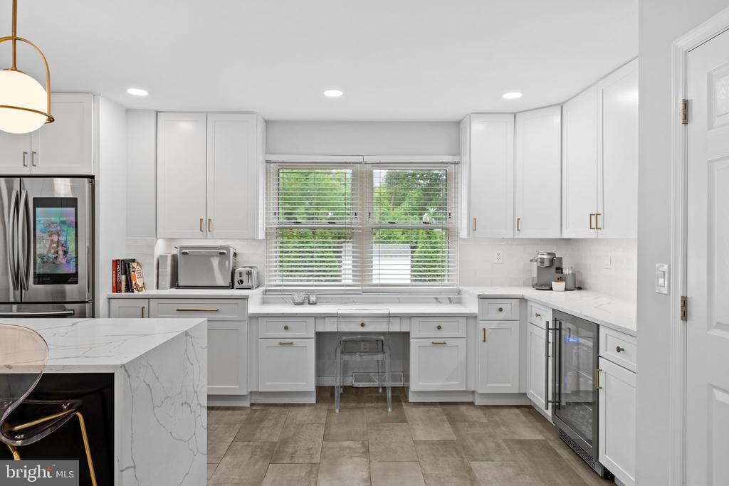 104 Eagle Dr