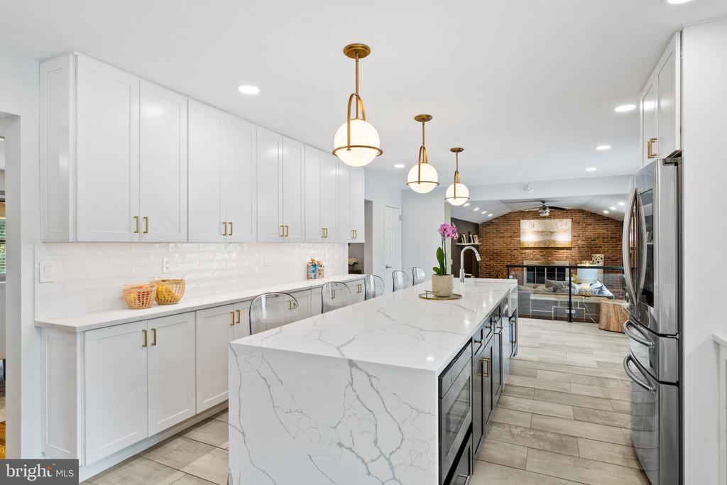 104 Eagle Dr