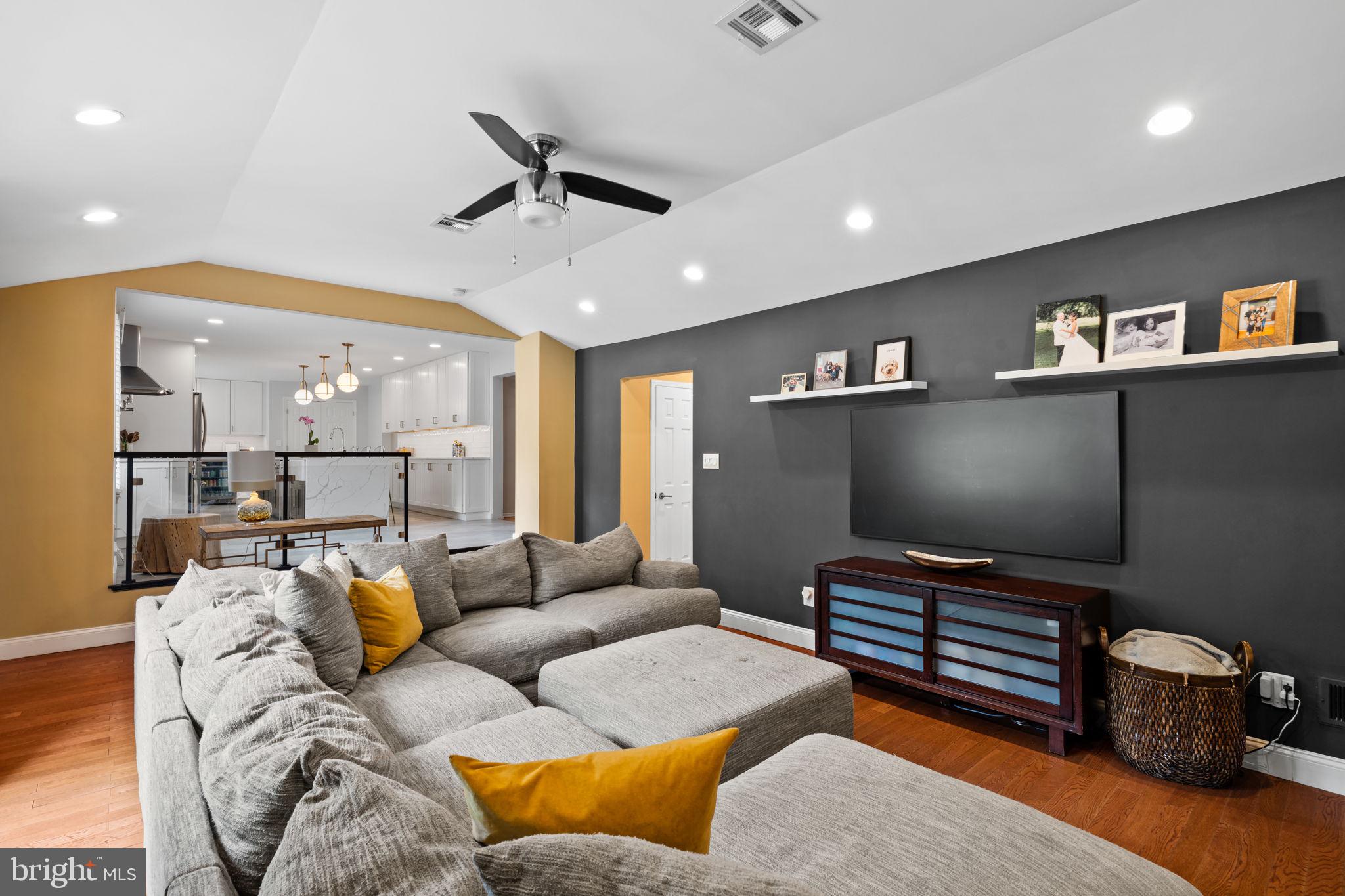104 Eagle Dr