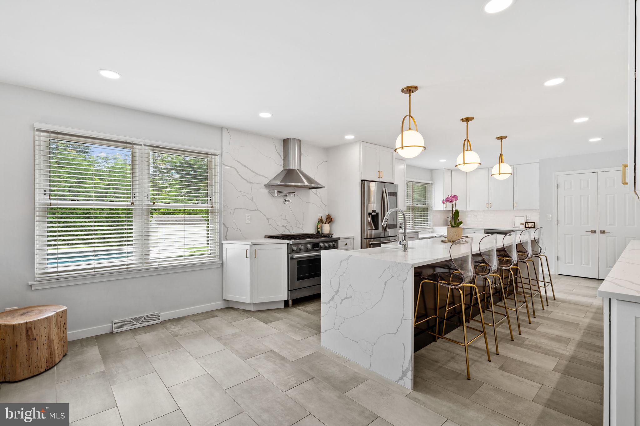 104 Eagle Dr