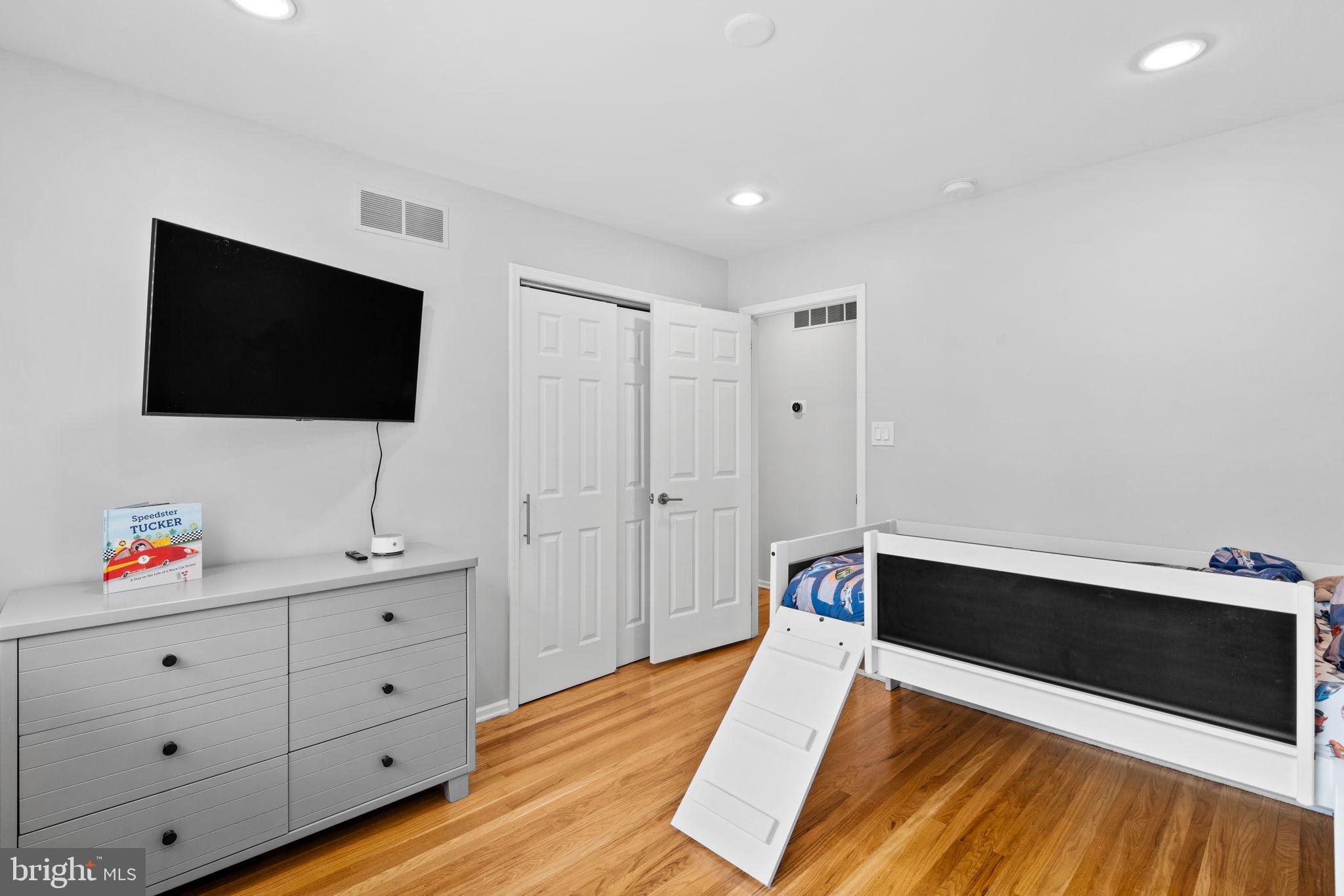 104 Eagle Dr