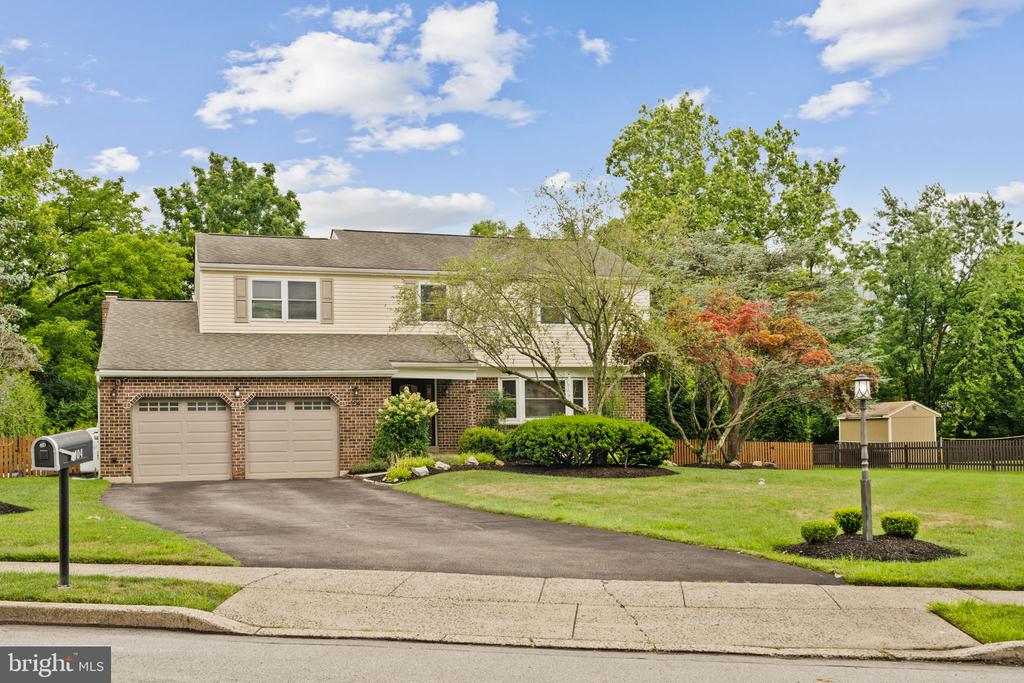 104 Eagle Dr