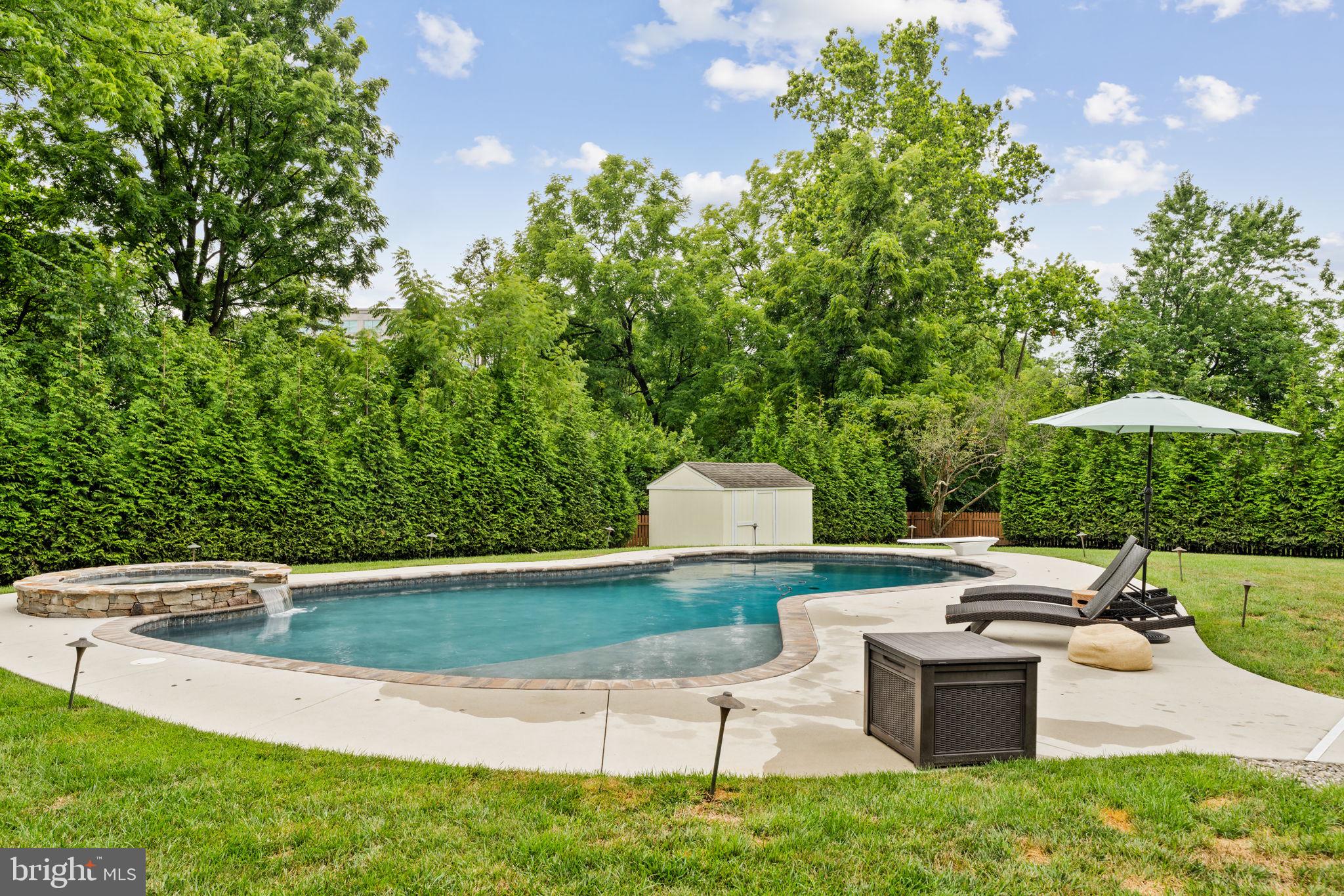 104 Eagle Dr