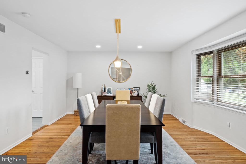 104 Eagle Dr