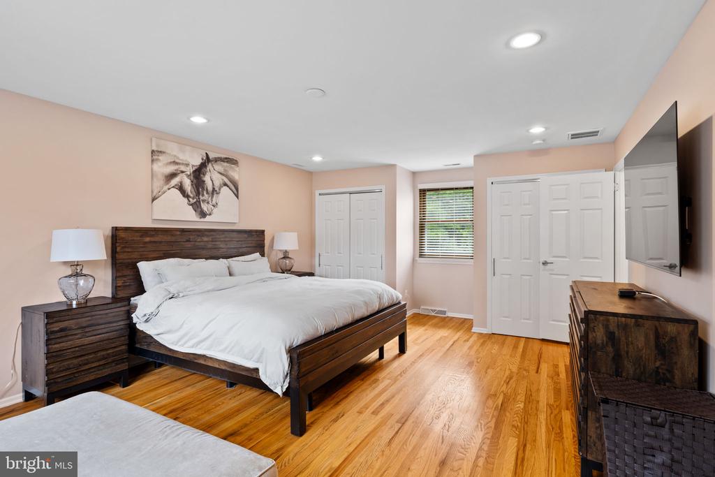 104 Eagle Dr