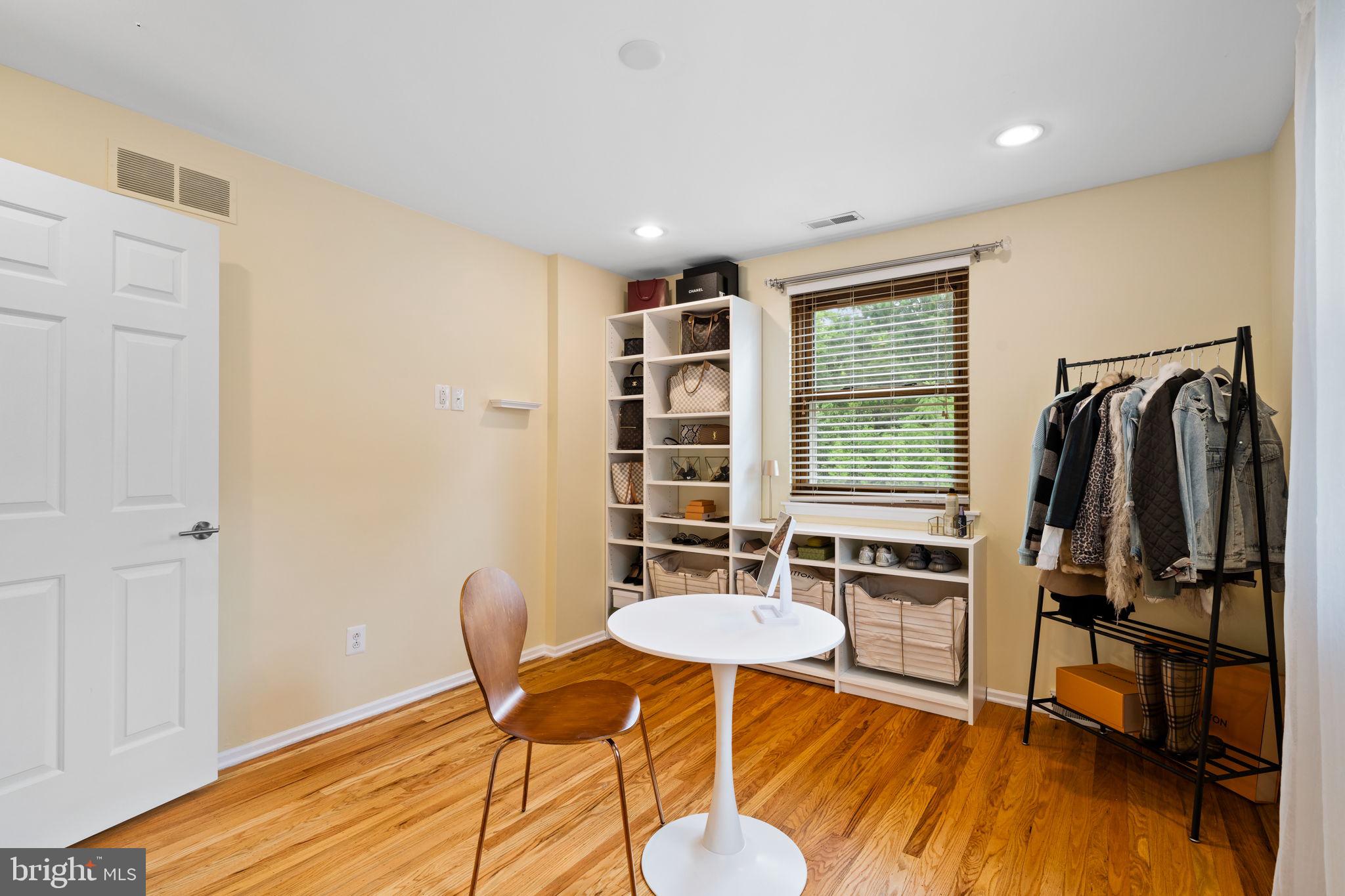 104 Eagle Dr