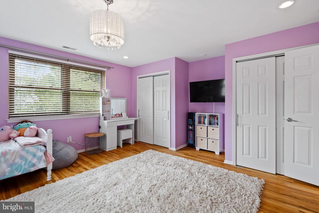 104 Eagle Dr