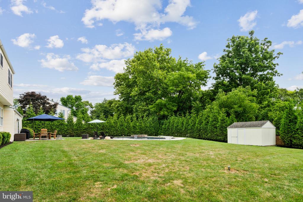 104 Eagle Dr