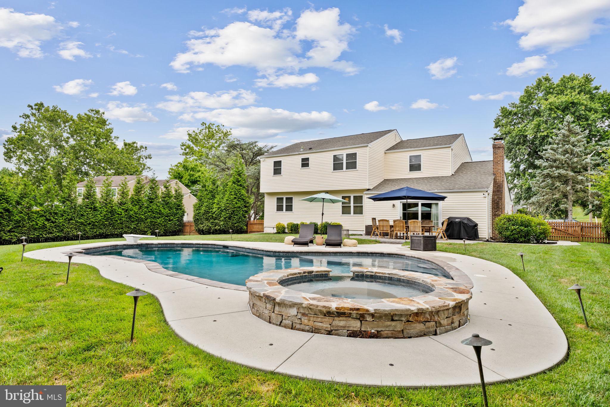 104 Eagle Dr