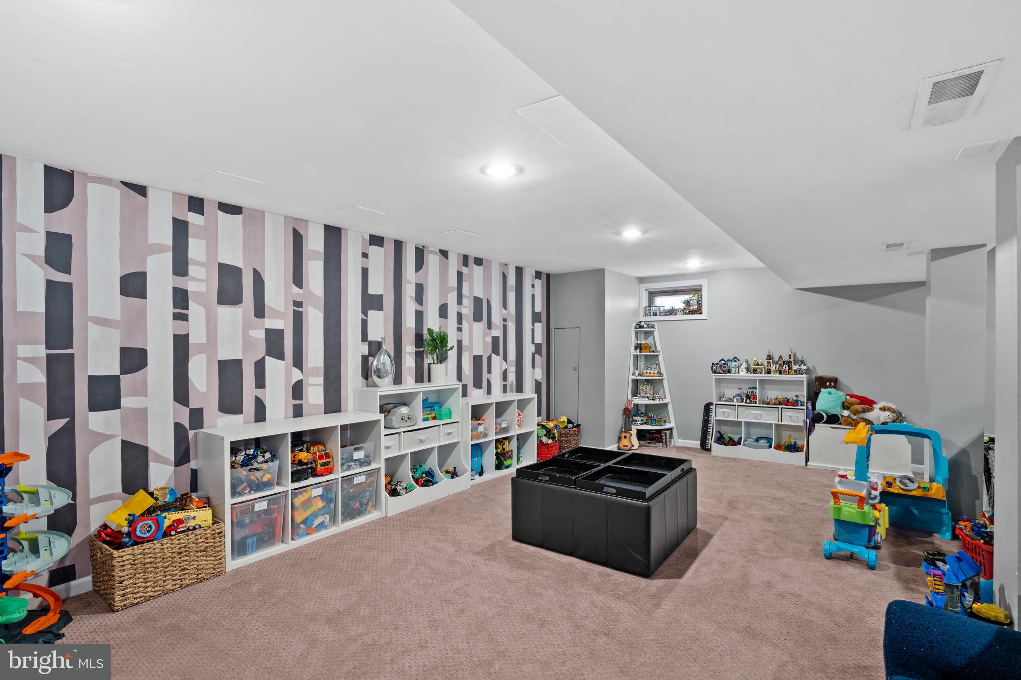 104 Eagle Dr