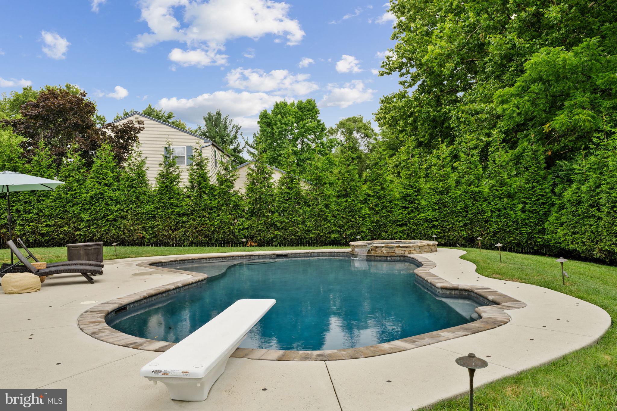 104 Eagle Dr