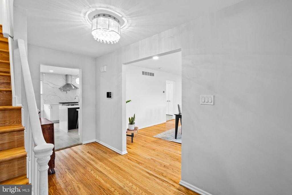 104 Eagle Dr