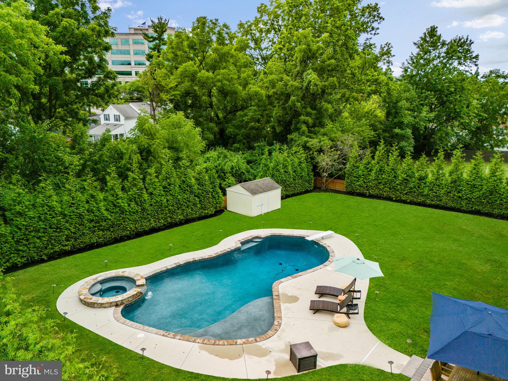 104 Eagle Dr