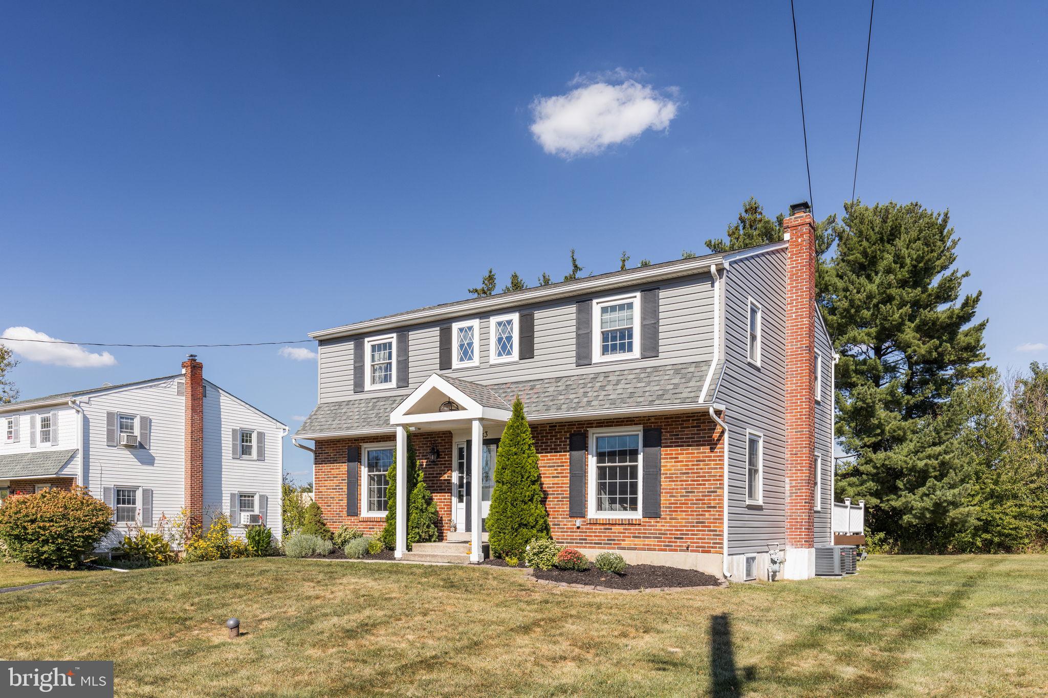 33 Colton Dr
