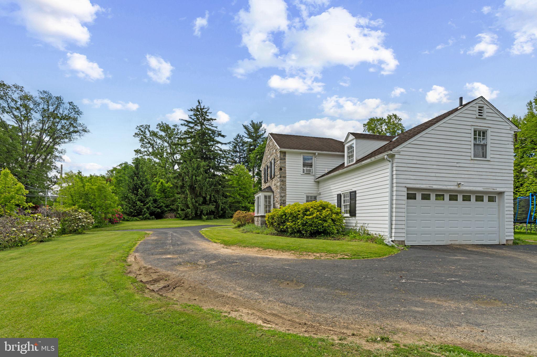 504 CONSHOHOCKEN STATE ROAD