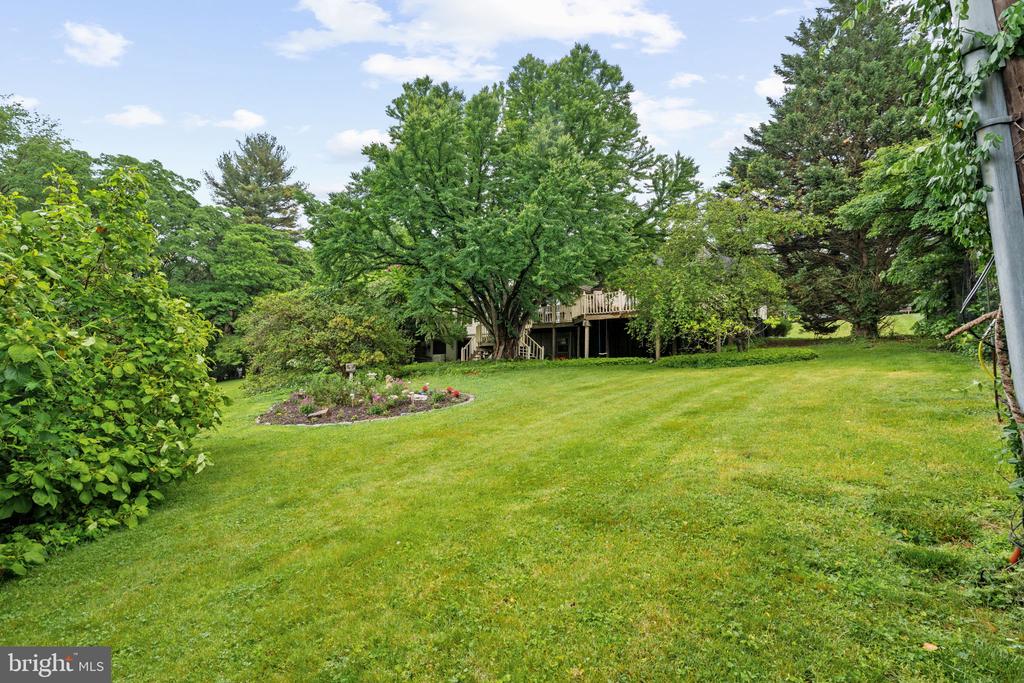 1508 SWEET BRIAR ROAD